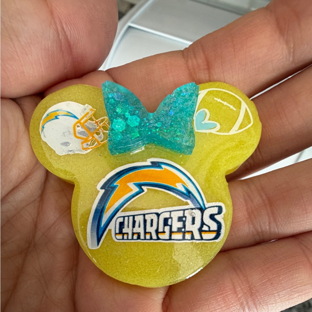 Los Angeles Chargers Badge Reel